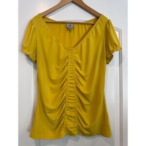 Worthington Yellow Short Sleeve Stretch Top Size medium